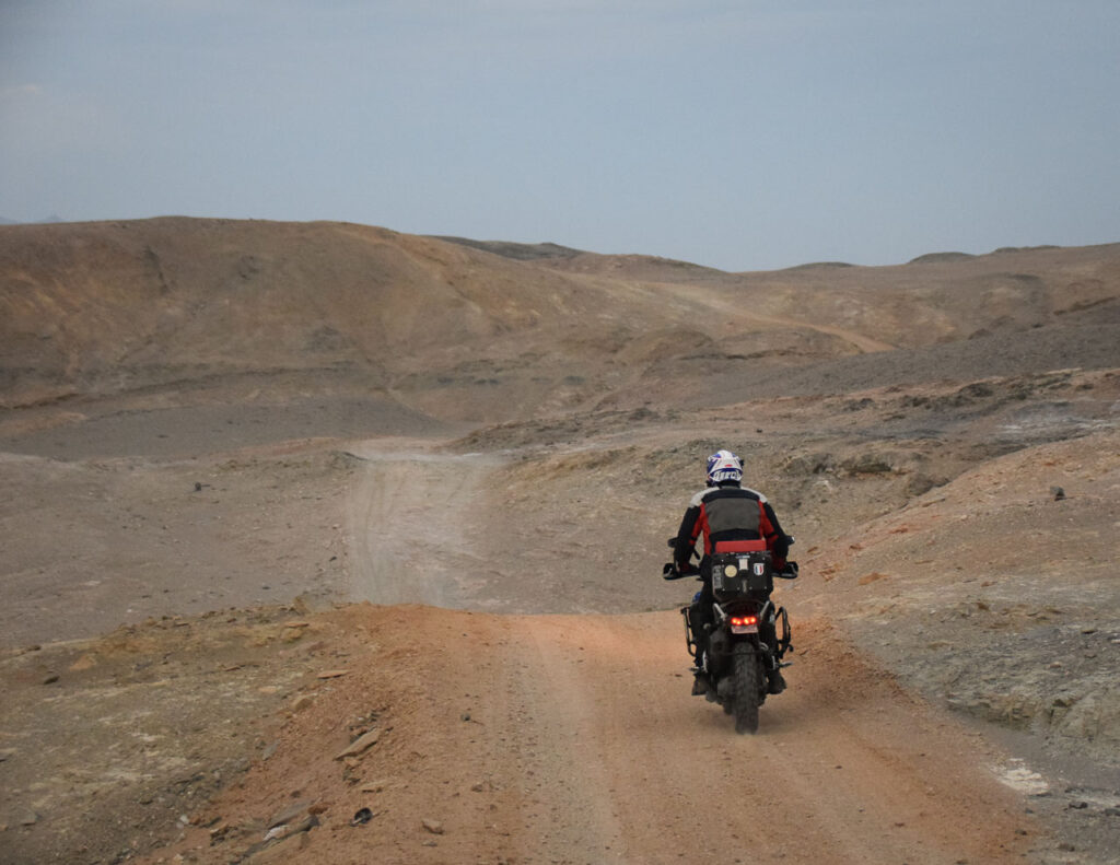 quelques conseils pour débuter la moto sur tous types de terrains 